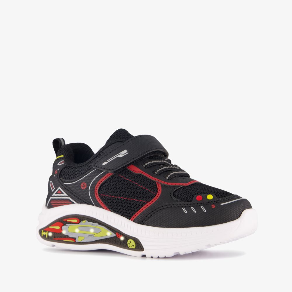 Blue Box jongens ruimtevaart sneakers met lichtjes zwart rood