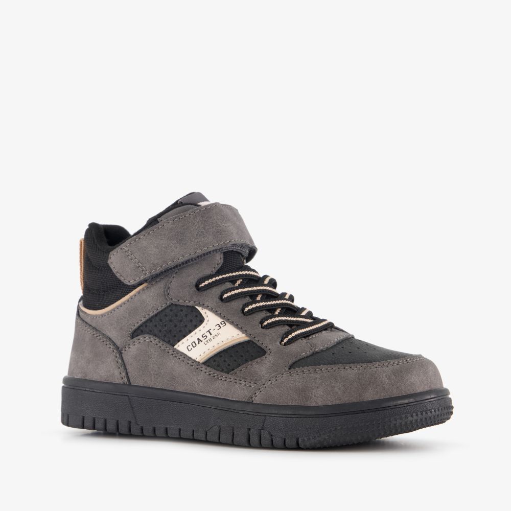 Blue Box hoge jongens sneakers grijs