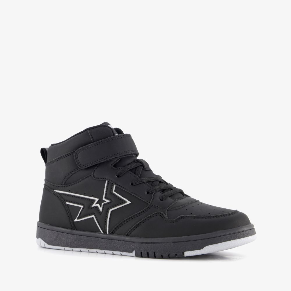 Blue Box hoge jongens sneakers met ster zwart